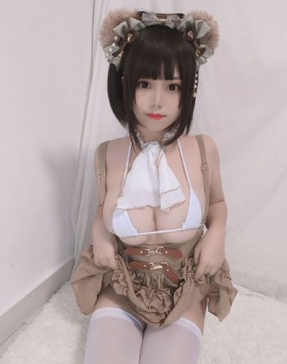 绝美剑仙张开玉腿呻吟小说