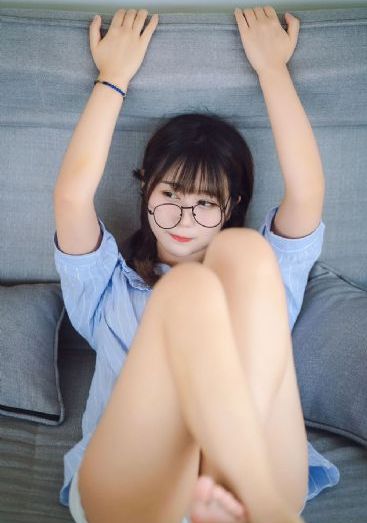 亚洲人妖女同在线播放