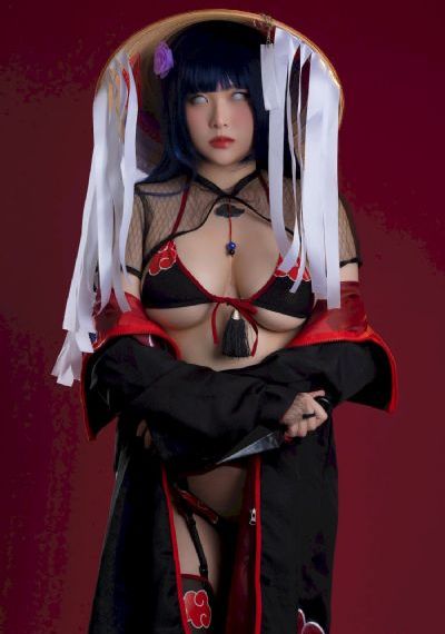默绘女高