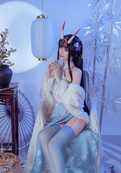 一边一边亲一边免费视频