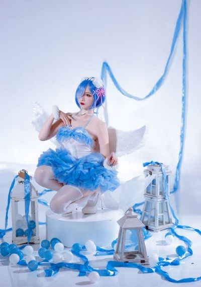 女教师日记在线