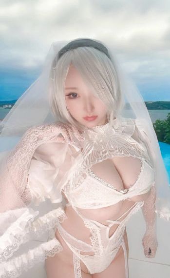 美丽的小蜜桃在线观看