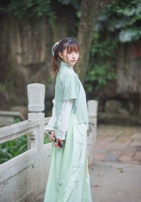 交易校园情侣
