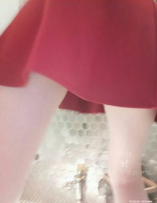 午夜精品在线